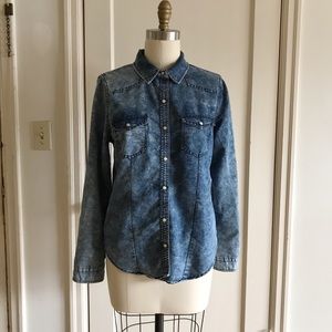 Chambray denim Button up Shirt
